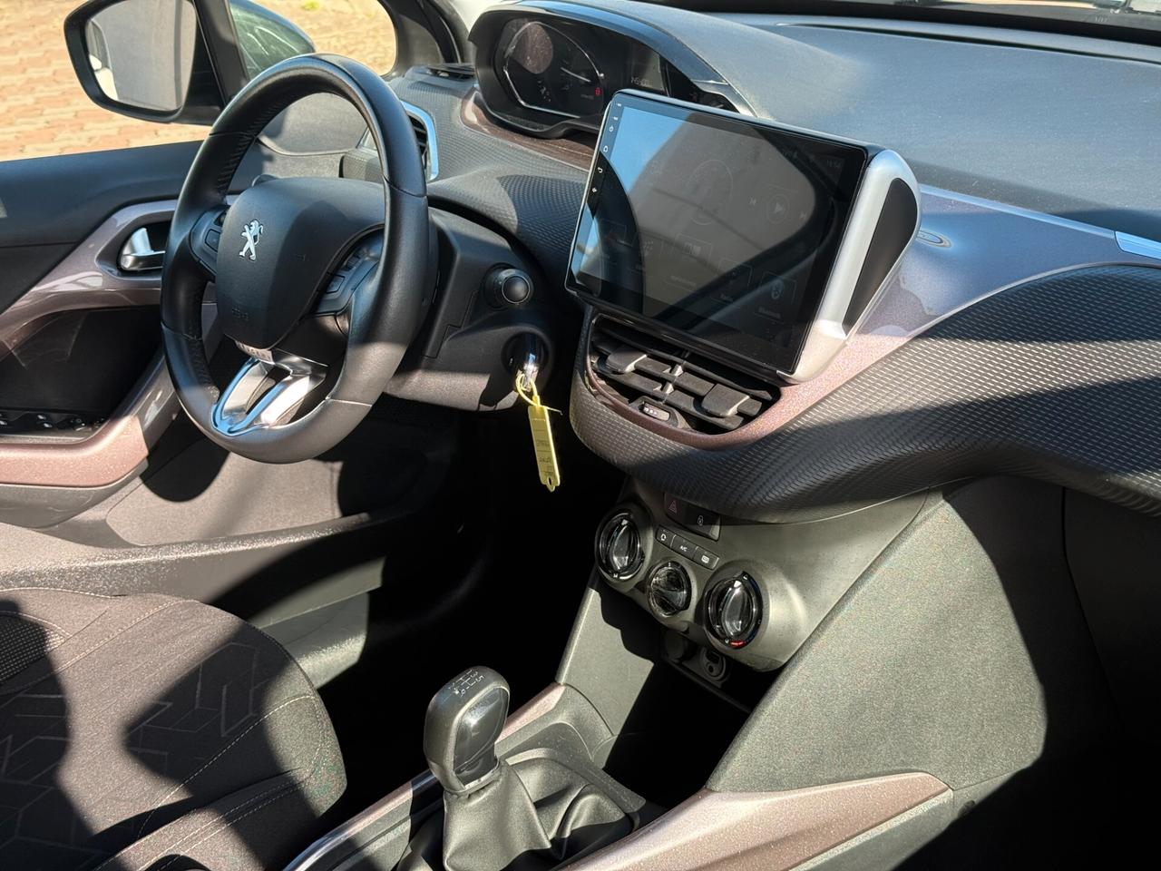 Peugeot 2008 1.6 e-HDi 92 CV Stop&Start Active CarPlay Retrocam