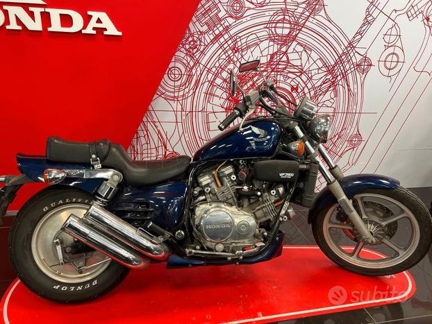 Honda VF 750 - 1988
