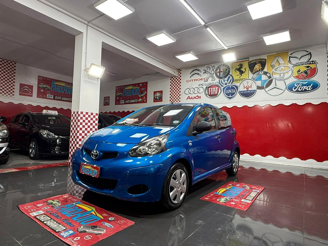 Toyota Aygo 1.0 68cv 5 porte - 2011