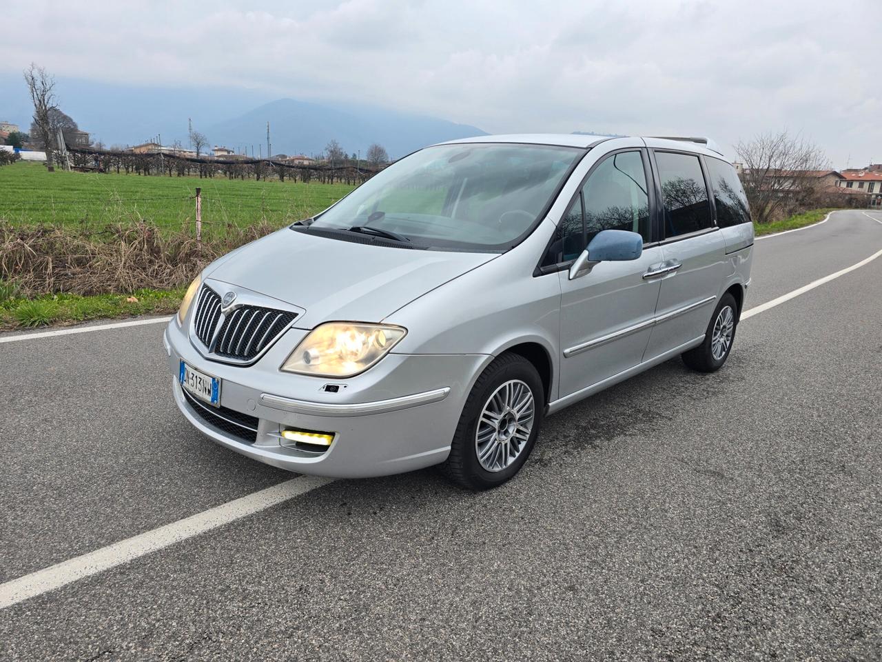 LANCIA PHEDRA 2.2 PLATINO 7 POSTI AUTOMATICO