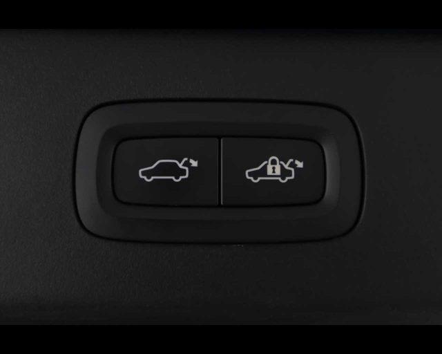 LYNK & CO 01 PHEV