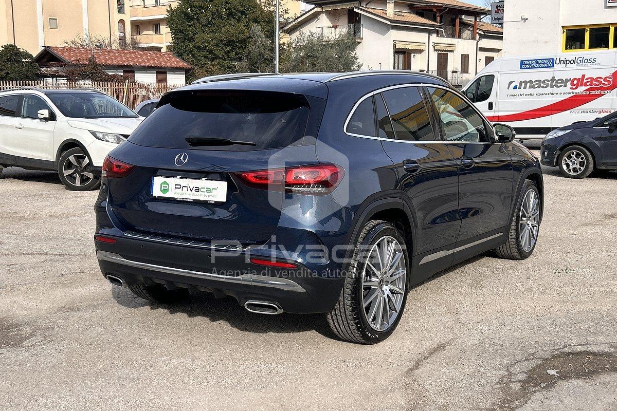 MERCEDES GLA 200 d Automatic Premium