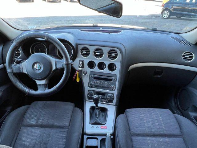 ALFA ROMEO 159 1.9 JTDm Sportwagon Distinctive