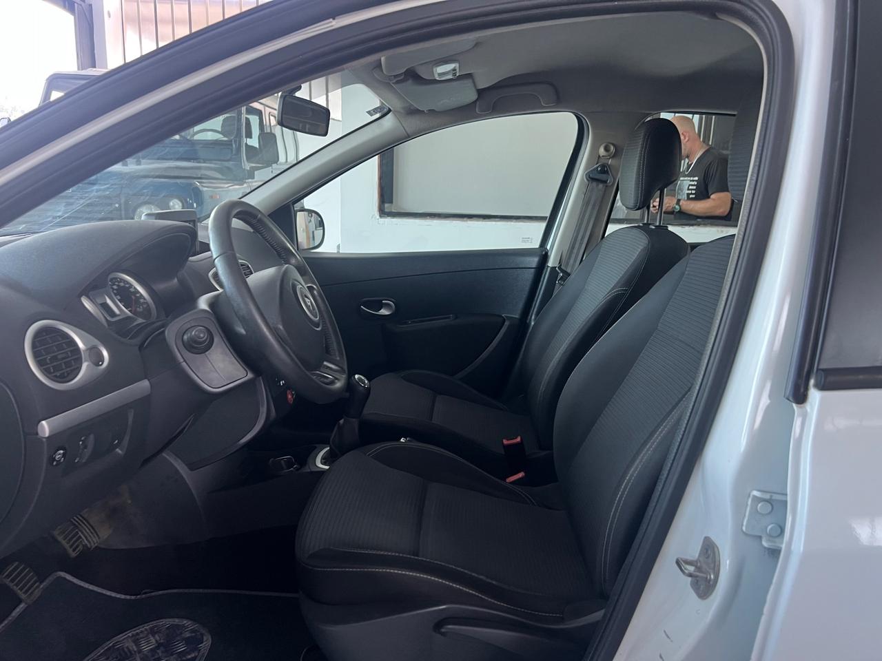 Renault Clio 1.2 16V 5 porte GPL Dynamique