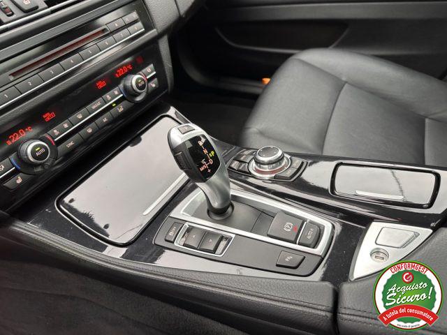 BMW 520 d Touring Luxury Tetto Navi Pelle Xeno