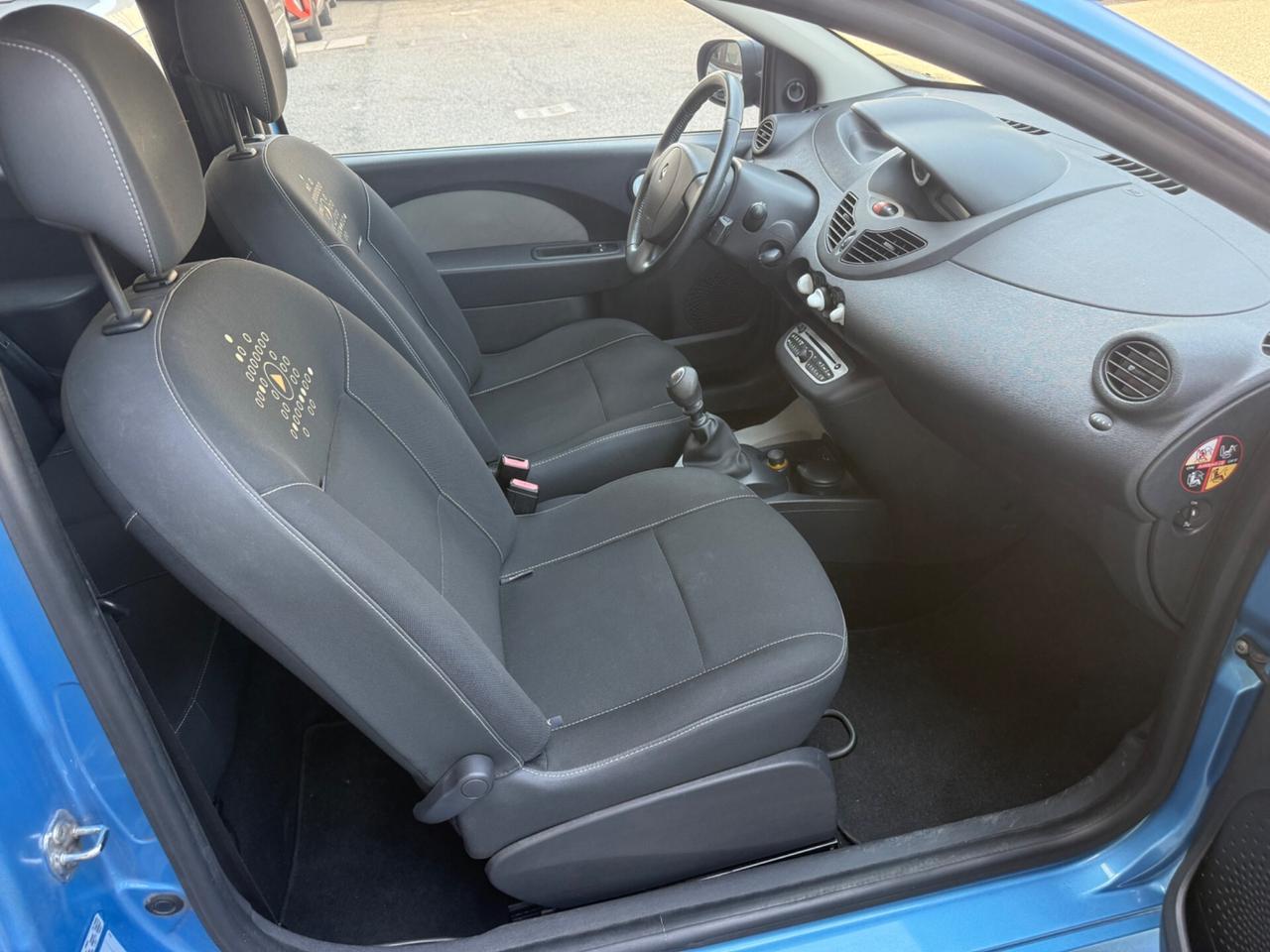 Renault Twingo 1.2 16V LEV Yahoo!