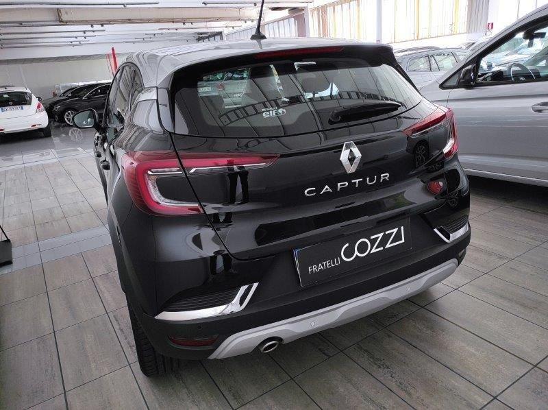 Renault Captur 2ª serie TCe 130 CV EDC FAP Intens