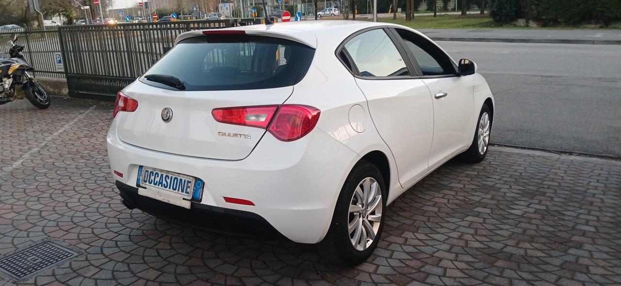 Alfa Romeo Giulietta 1.6 JTDm neopatentati euro 6