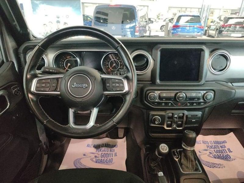 Jeep Wrangler UNLIMITED 2.0 TURBO SAHARA AUTO