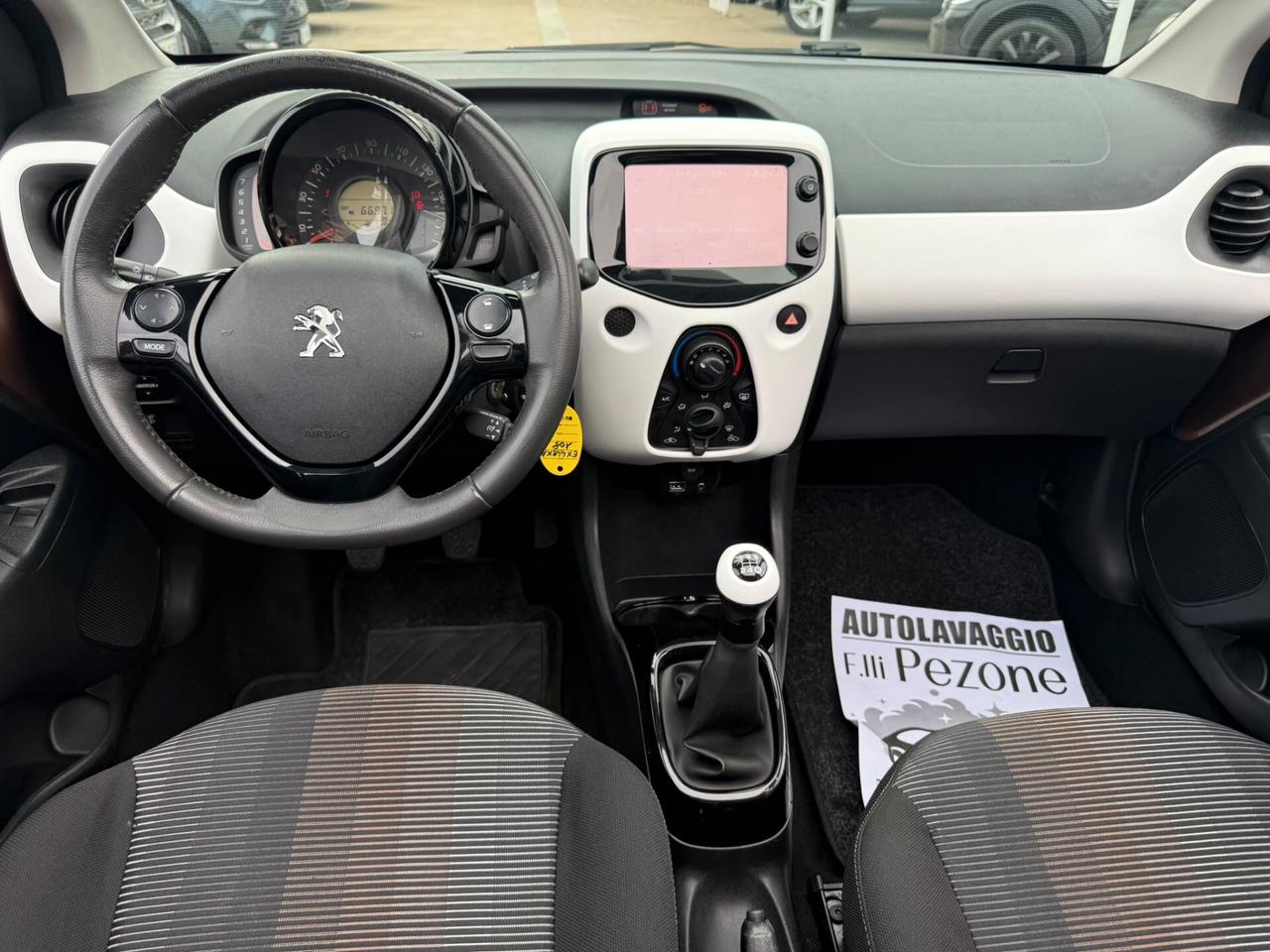 Peugeot 108 PureTech 82 5 porte Active TOP!