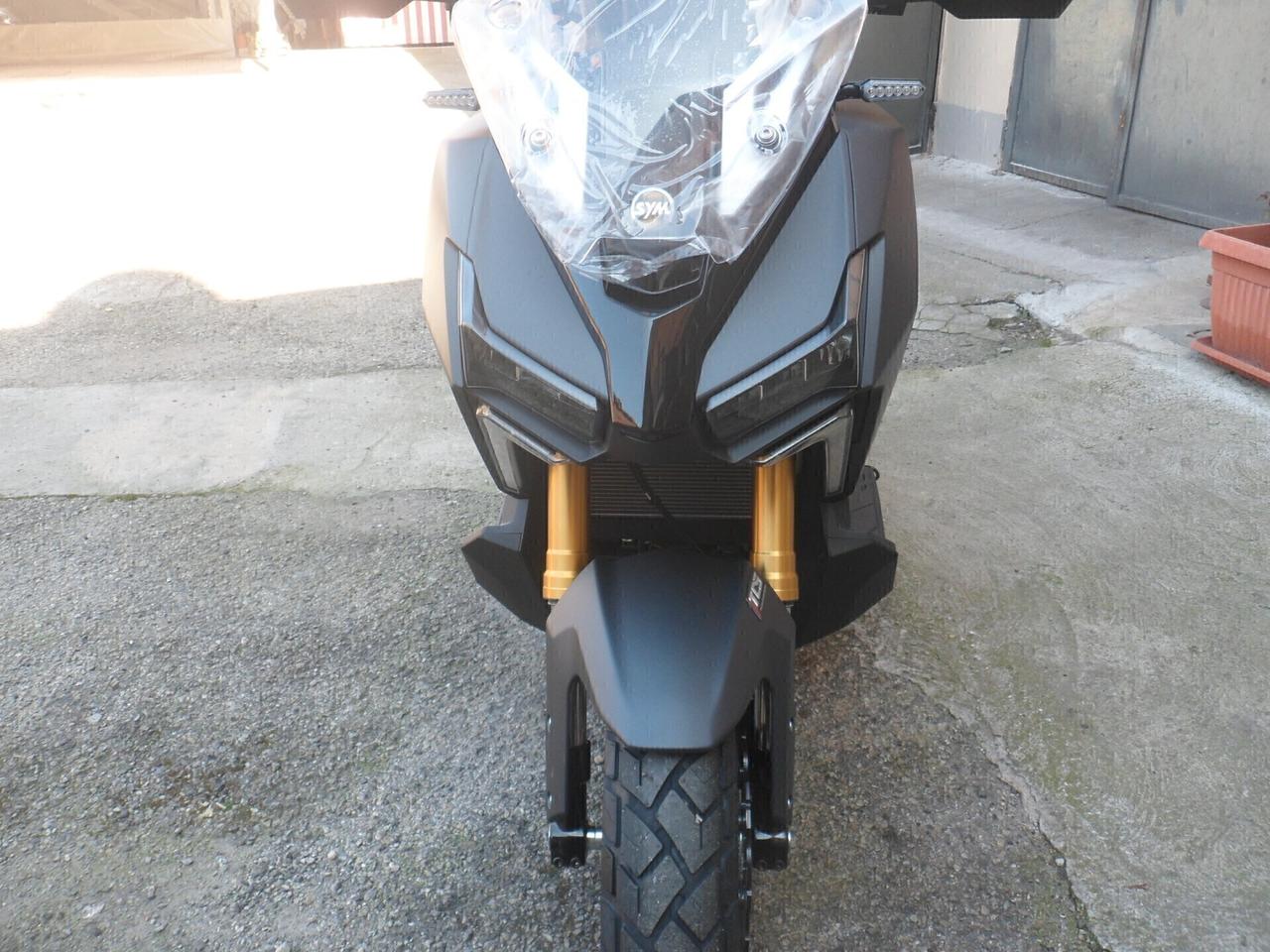 SYM 400 ADX TG