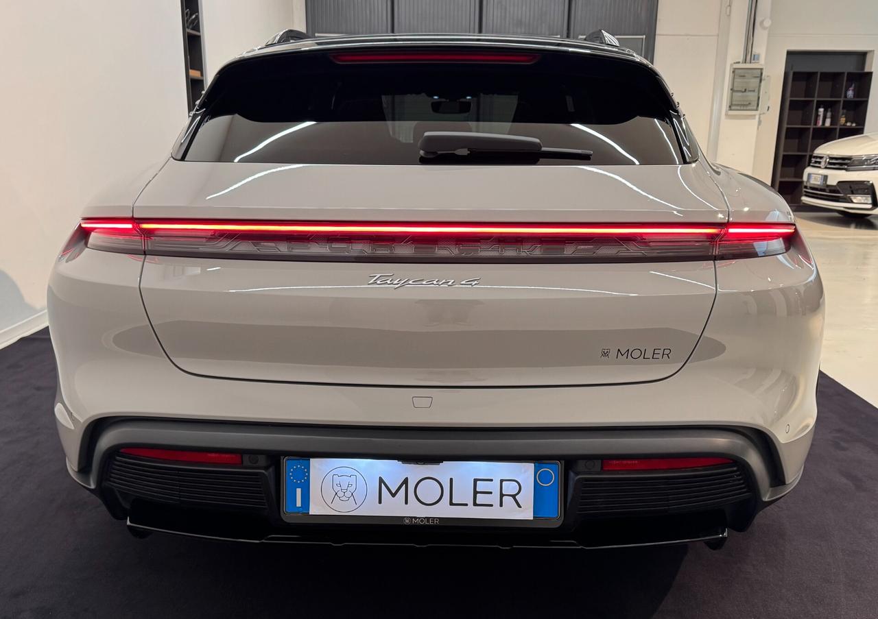 Porsche Taycan 4 Cross Turismo