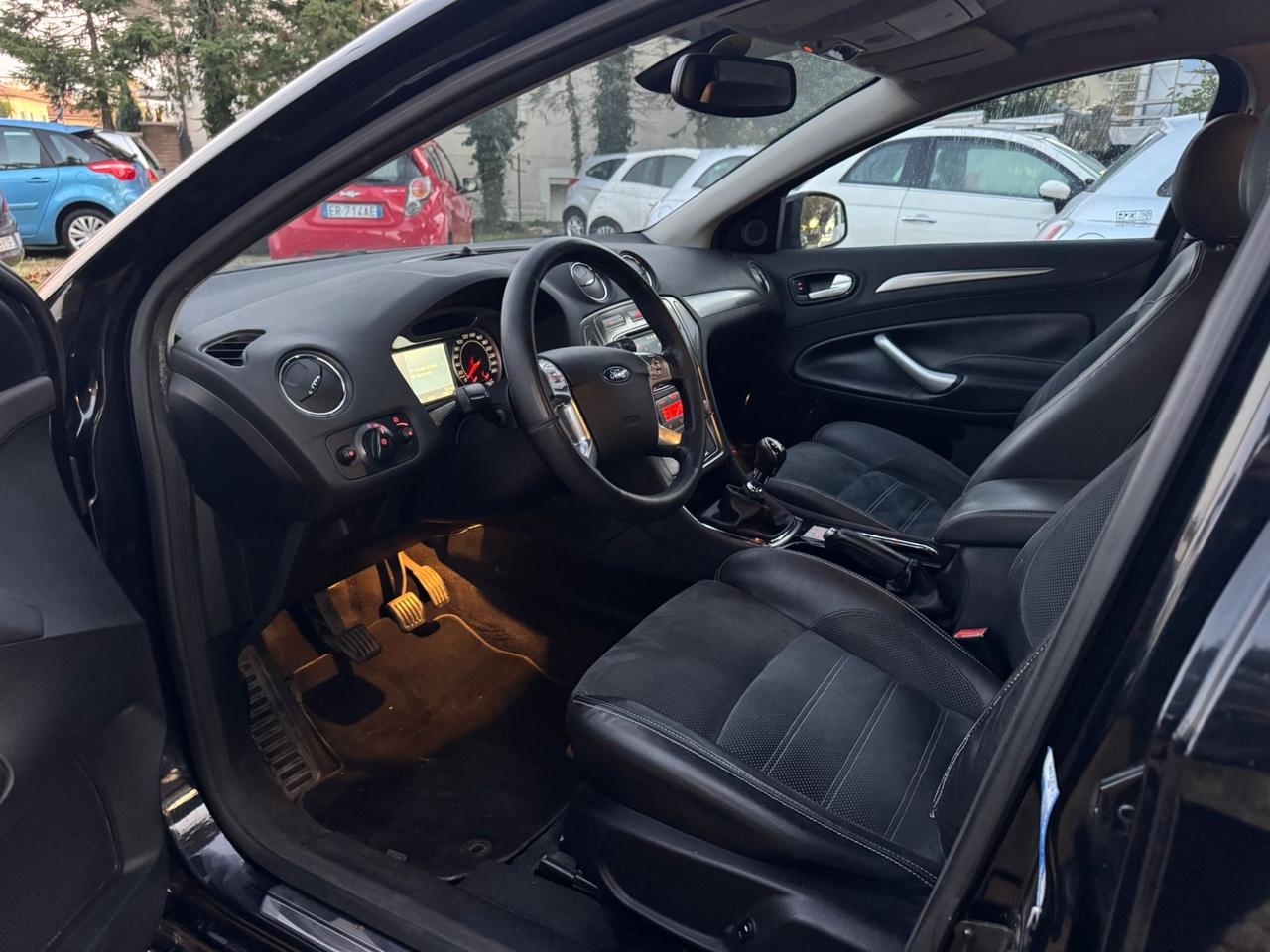 Ford Mondeo 2.0 TDCi 140 CV 5 porte Titanium Pack Premium DPF