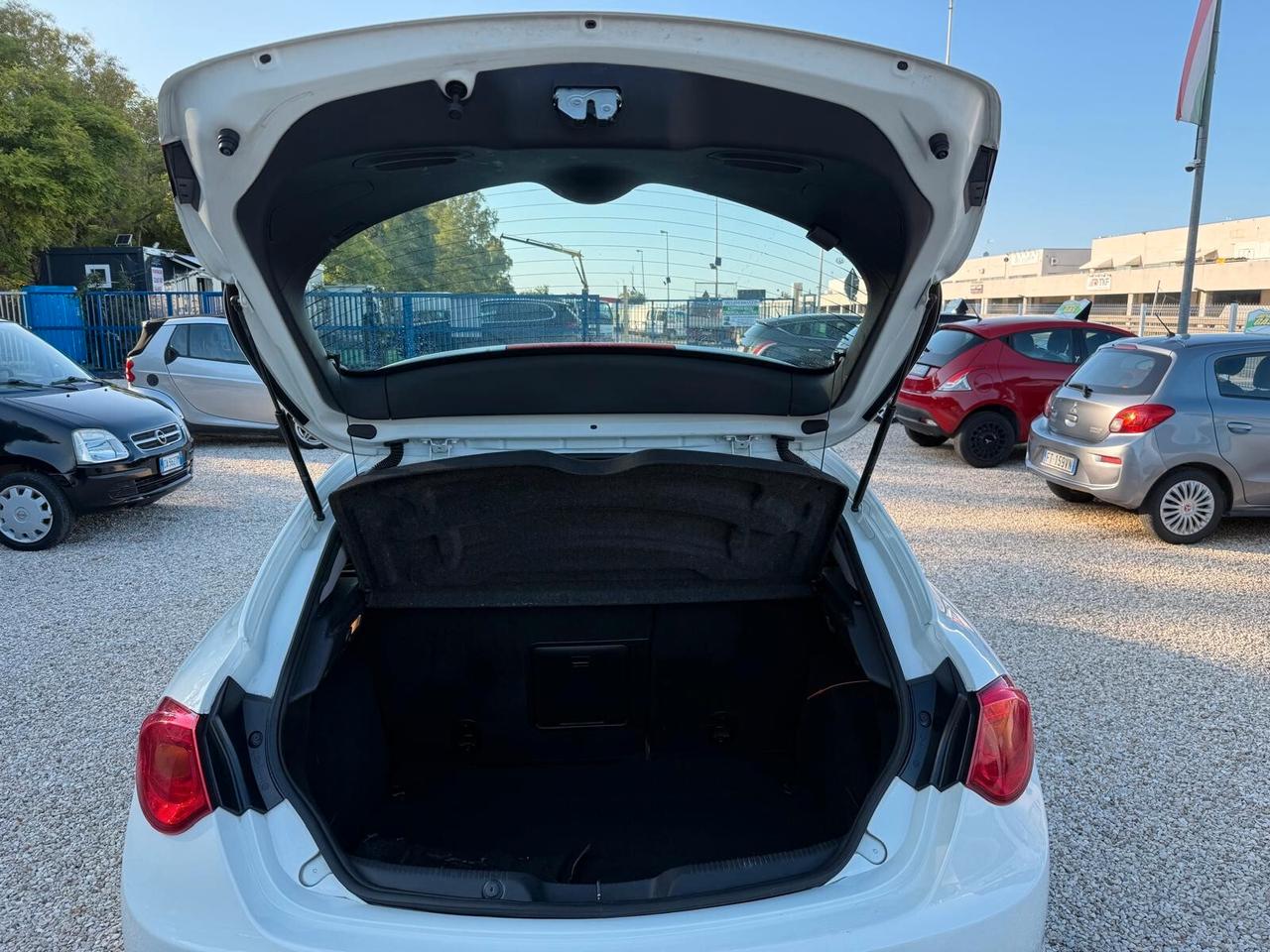 Alfa Romeo Giulietta 2.0 JTDm-2 175 CV TCT Exclusive