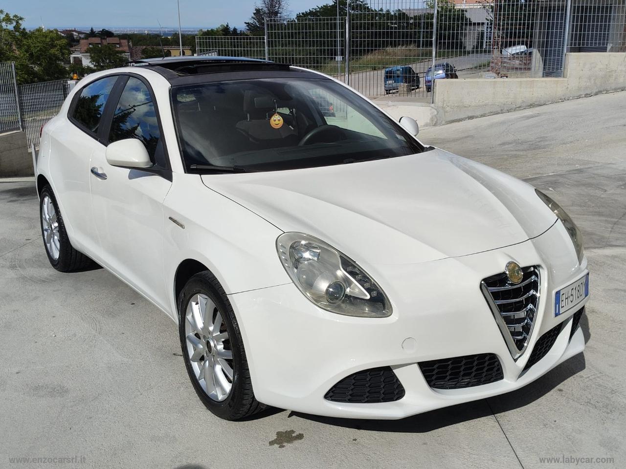 ALFA ROMEO Giulietta 1.6 JTDm-2 105 CV Distinctive TETTO APRIBILE