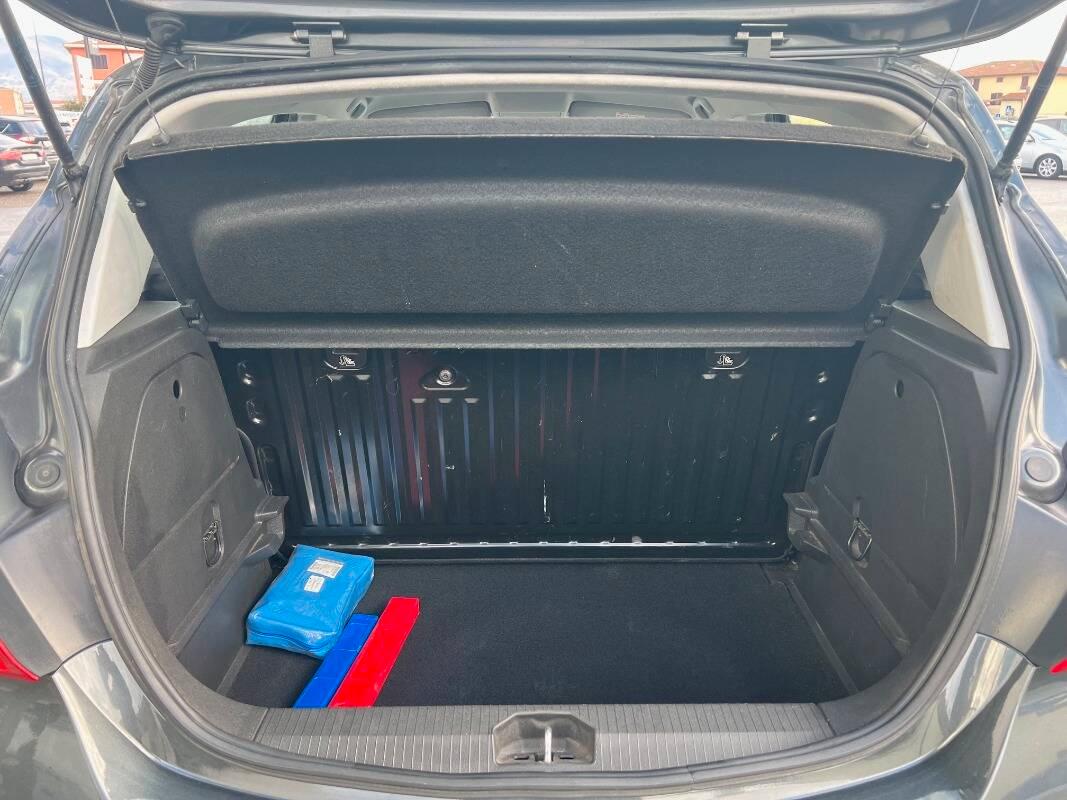 Opel Corsa 1.2 Advance (n-joy) 5p