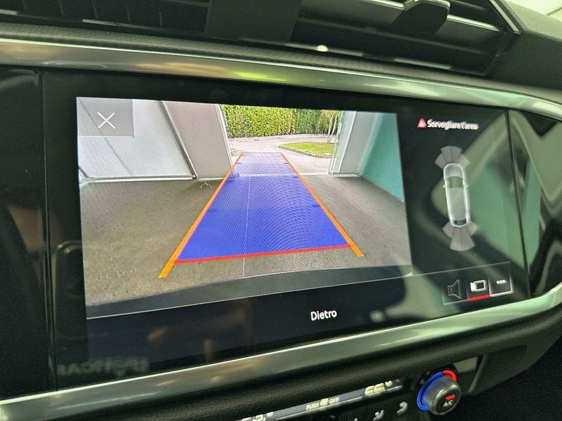 Audi Q3 Sportback 35 TDI quattro S tronic Business Plus