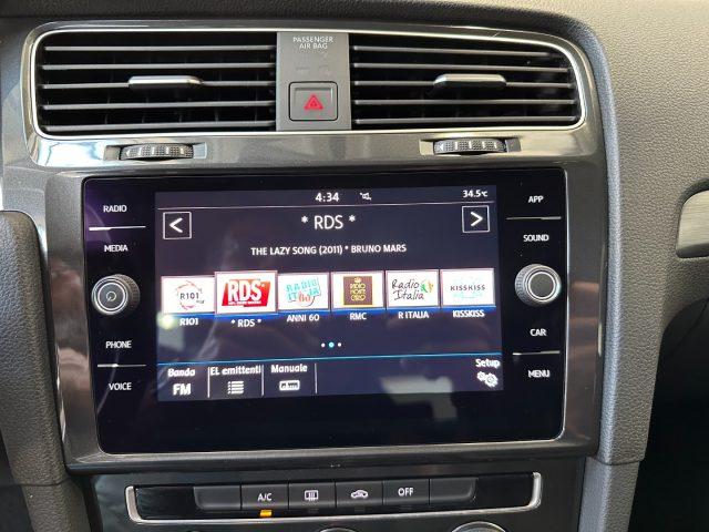 VOLKSWAGEN Golf 1.5 TGI 5p. Business - Carplay - Adaptive Cruise