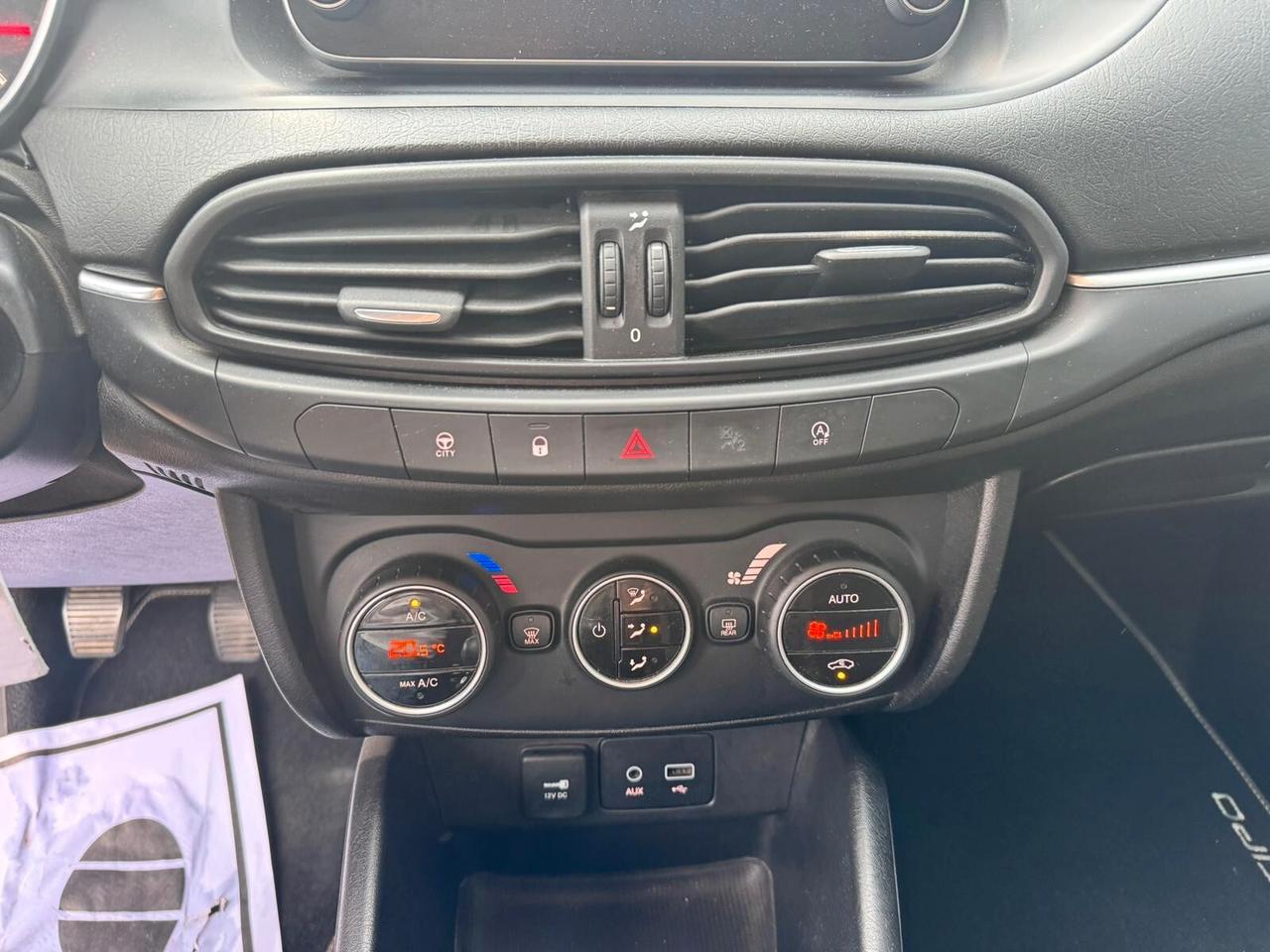 Fiat Tipo 1.6 Mjt S&S SW Lounge