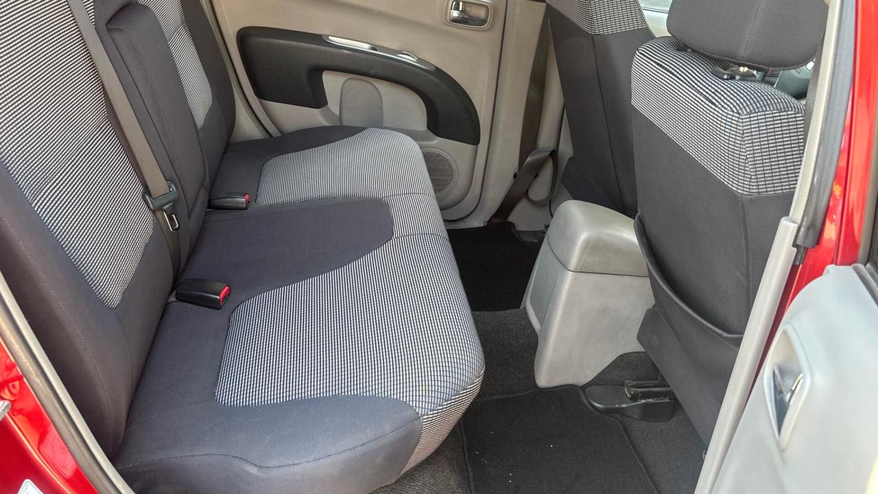 Mitsubishi L200 2.5 DI-D/136CV cambio automatico 4post