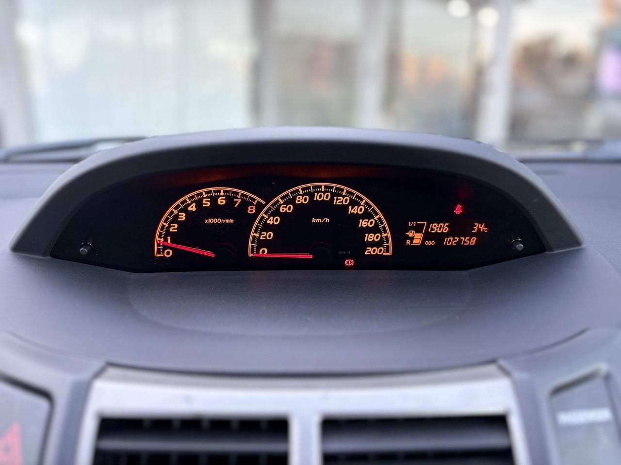 Toyota Yaris 1.0 Benzina 69CV E5 Neo - 2011