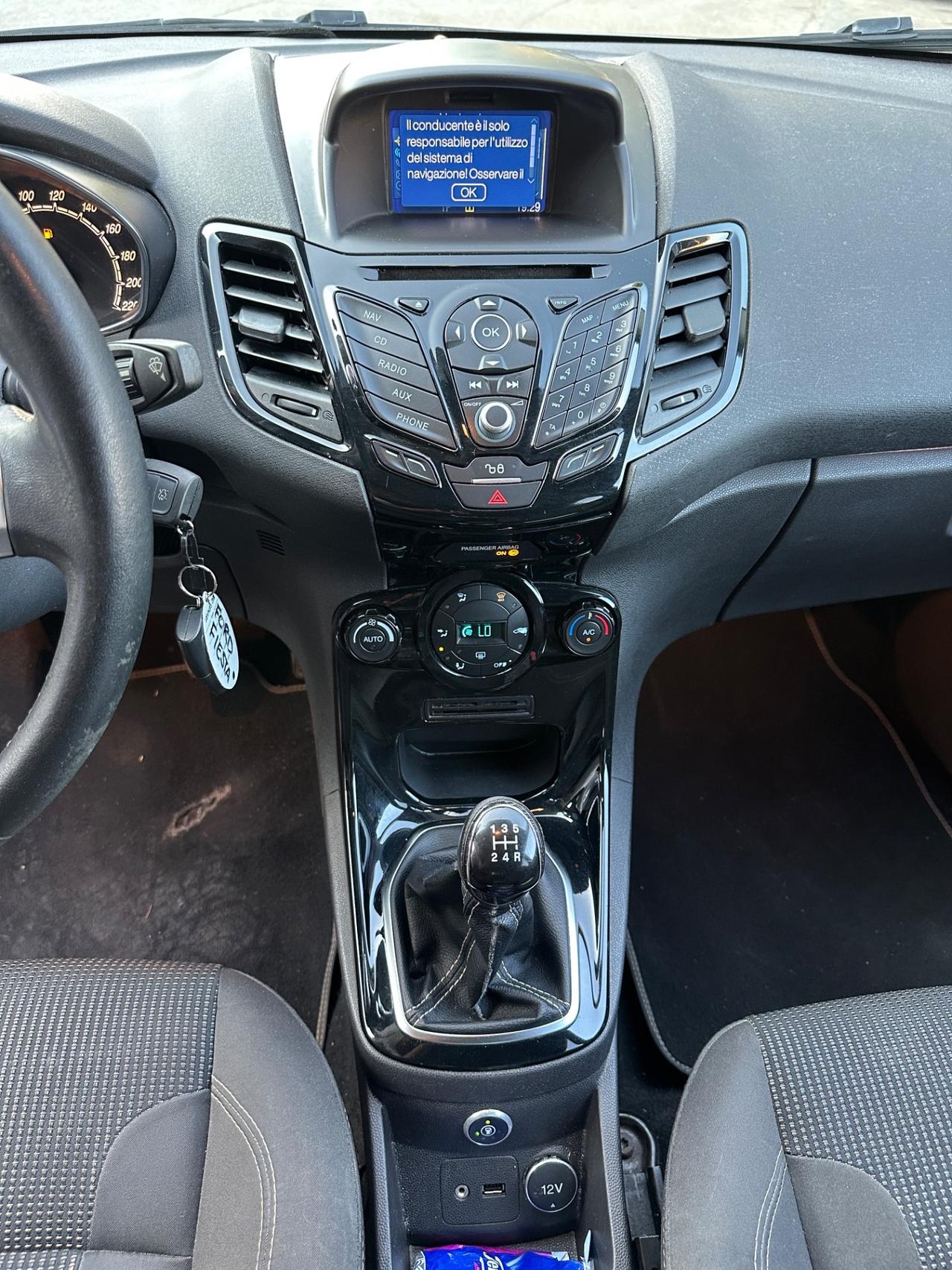 Ford Fiesta 1.4 5 porte Bz.- GPL Black & White Edition