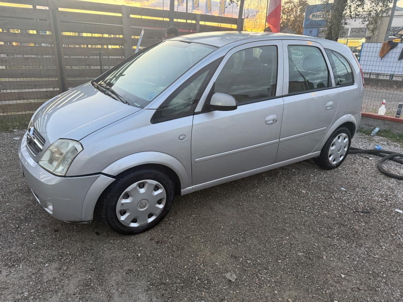 Opel Meriva 1.6 16V Cosmo