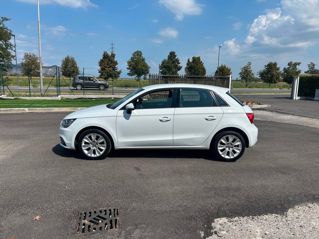 Audi A1 1.2 TFSI Ambition unico proprietario Sportback ok neopatentati 5 porte