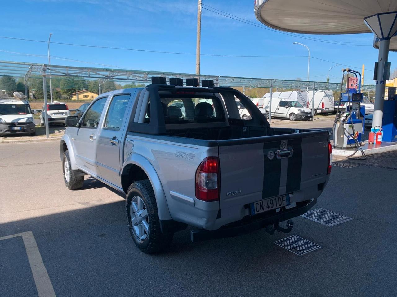 Isuzu D-Max I 3.0 TD Space LS