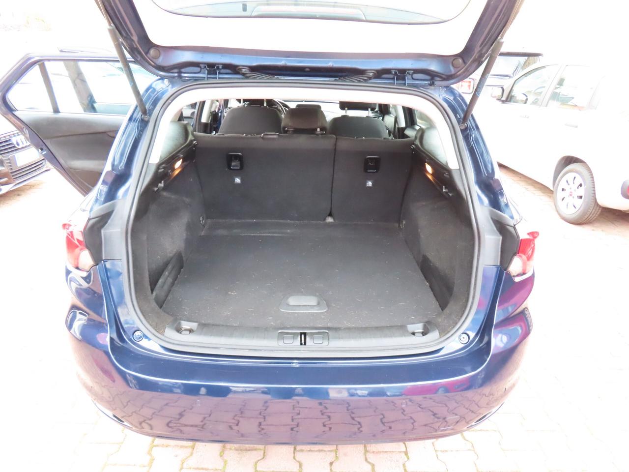 Fiat Tipo 1.6 M-JET STATION WAGON Lounge EURO 6