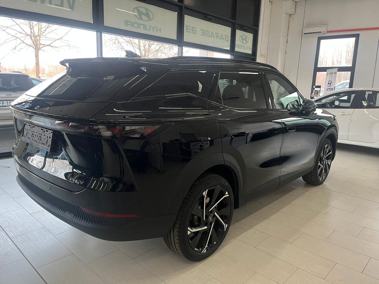 Omoda 7 PURE SHS - P IBRIDA PLUG IN