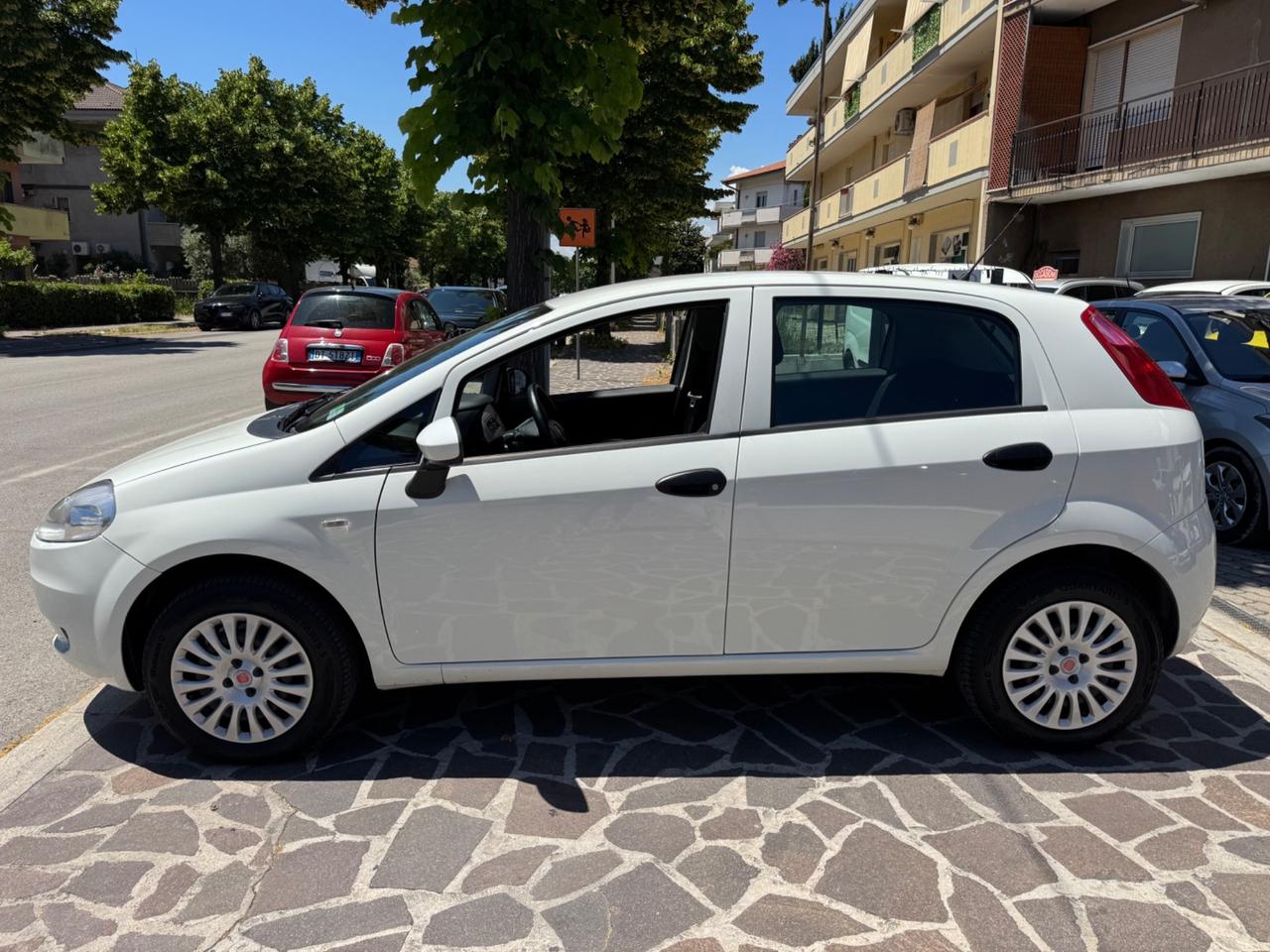 Fiat Grande Punto 1.4 5 porte Actual Natural Power (SOLO PER NOLEGGIO)