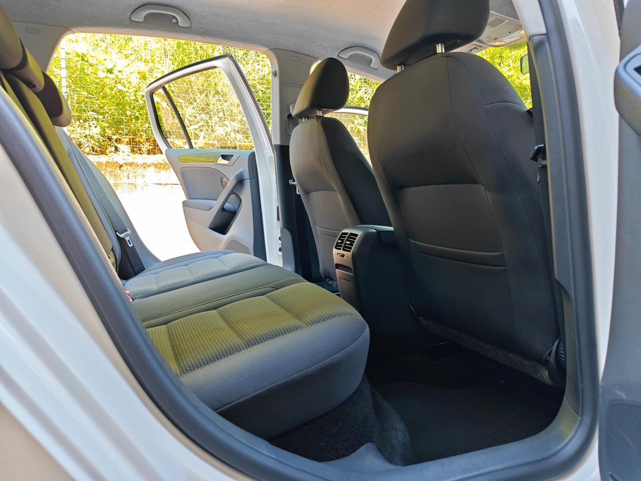 Volkswagen Golf 1.2 BENZINA 105cv / 68.000km