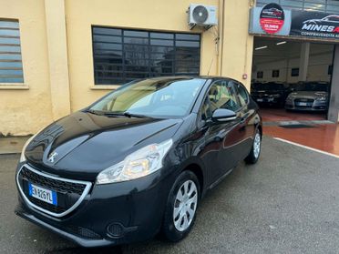 Peugeot 208 Anno 2012 1.2 Benzina 62.000 KM