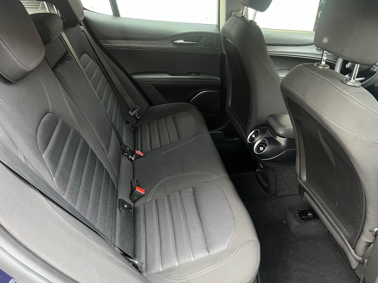 ALFA ROMEO STELVIO 2.2 190CV Q4 BUSINESS 2021 - IVA ESPOSTA - NESSUN VINCOLO