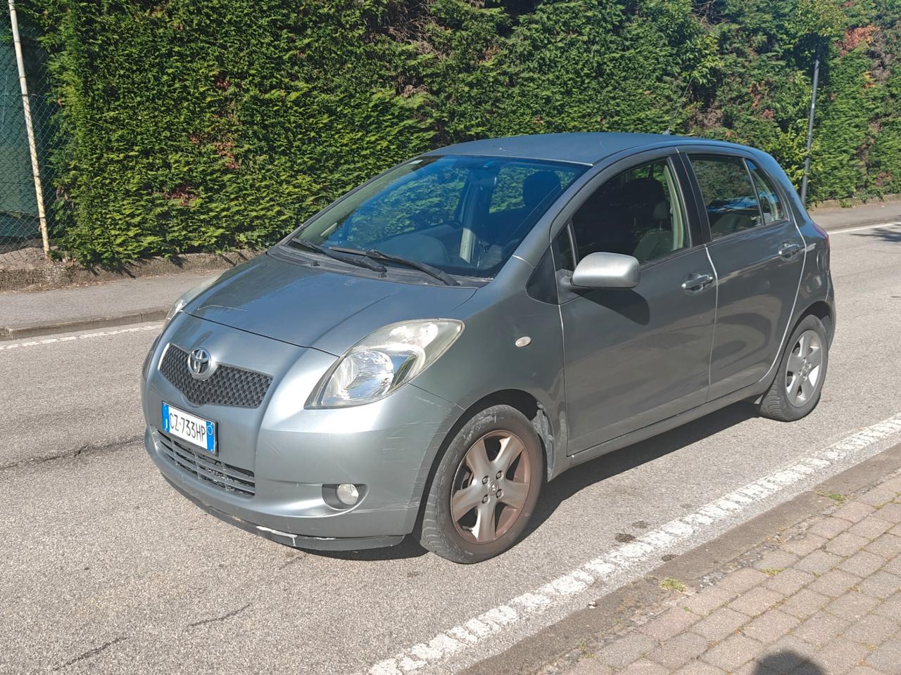Toyota Yaris 1.0 5 porte - FRIZIONE NUOVA - NEOPATENTATI