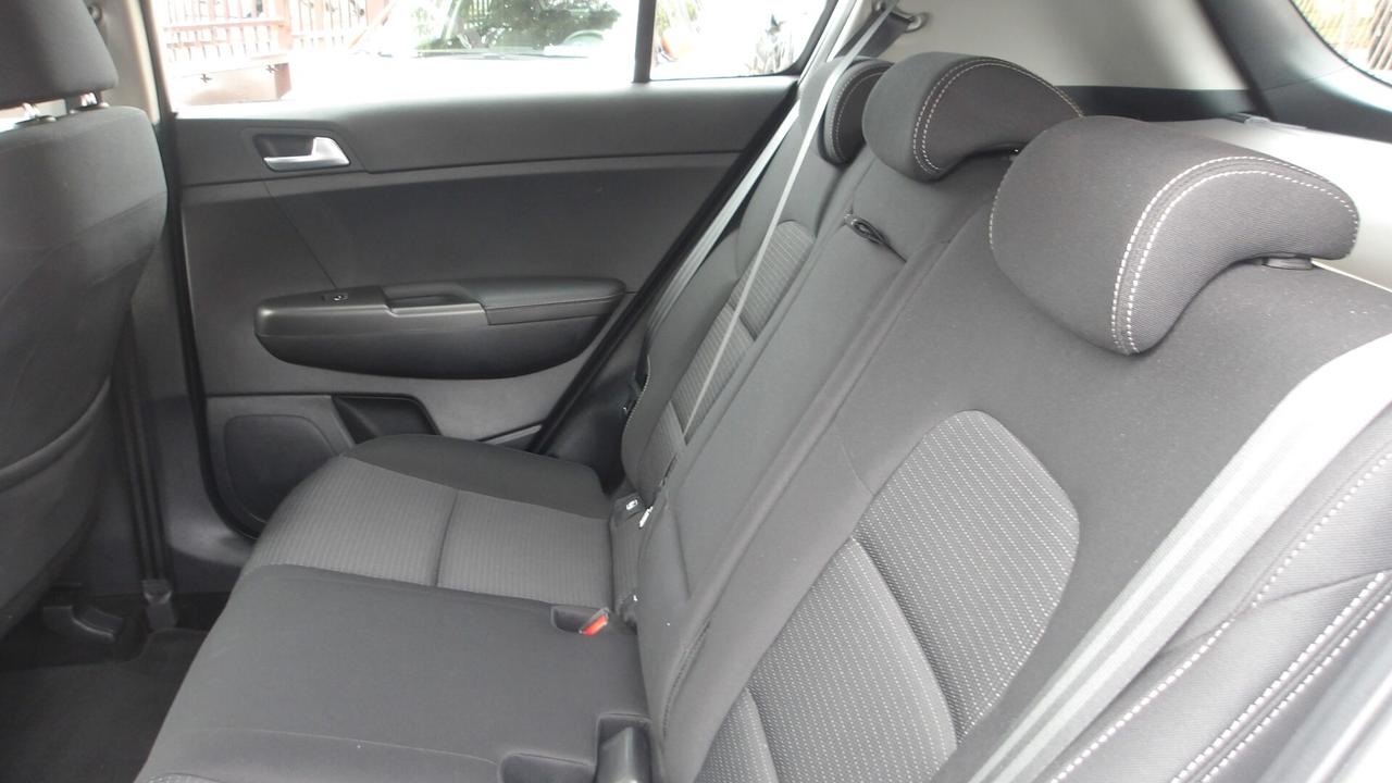 KIA SPORTAGE 1.6 HYBRID-RETROC-PREZZO PROMO!