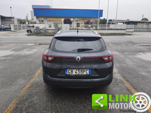 RENAULT Megane EDC SPORTER BLUE