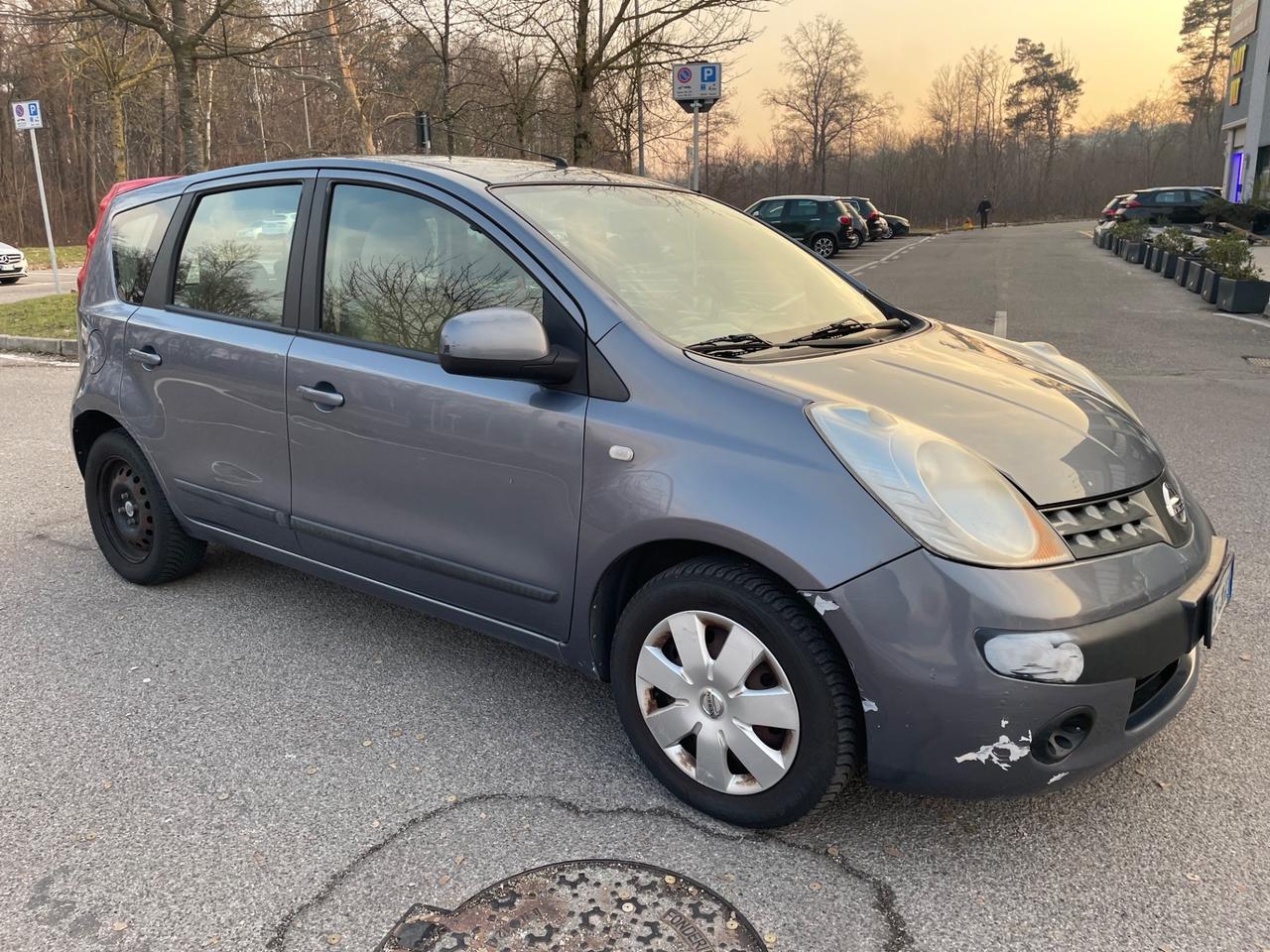 Nissan Note 1.4 16V *Neopatentati*
