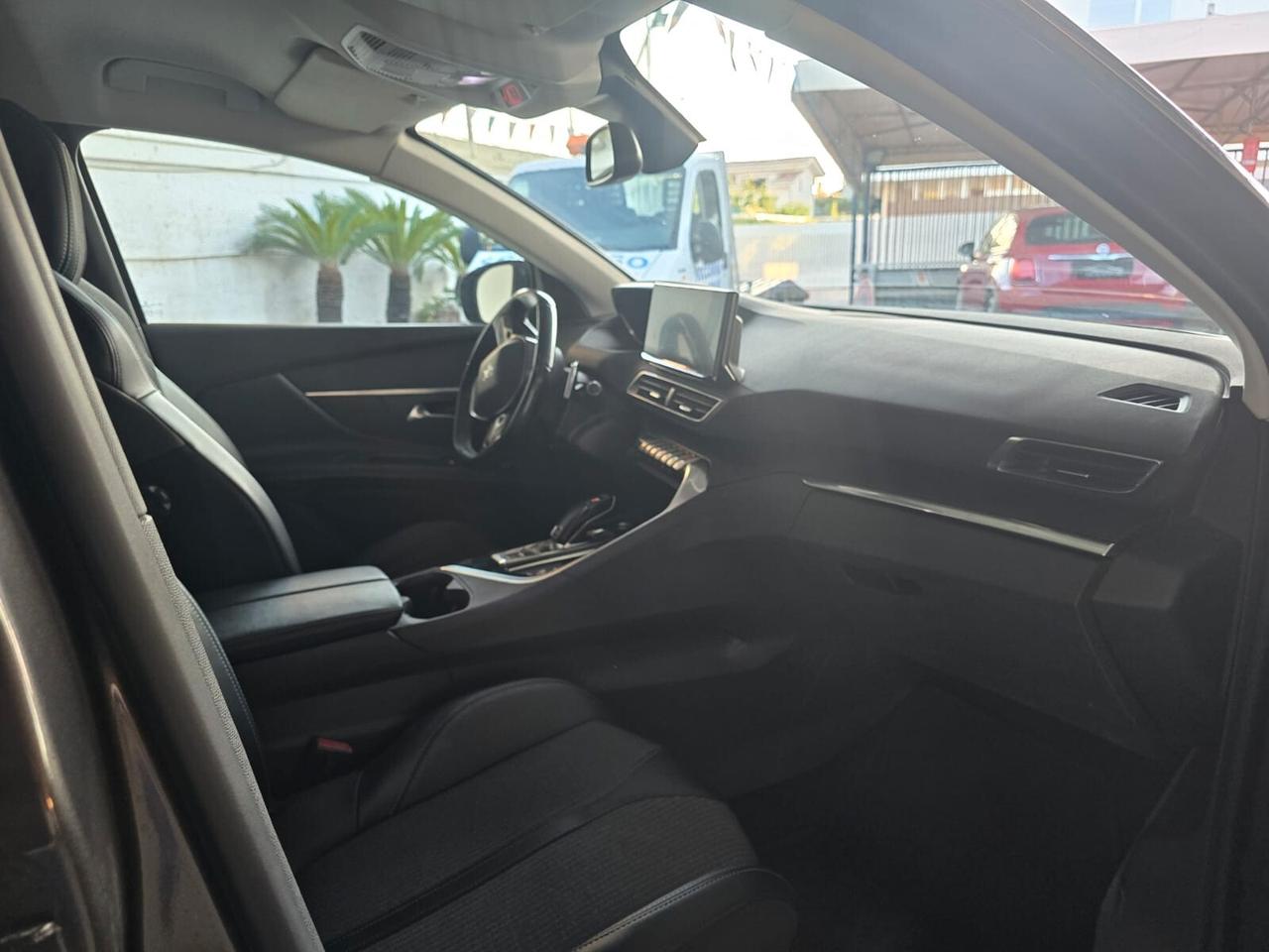 Peugeot 3008 BlueHDi 130 S&S Allure