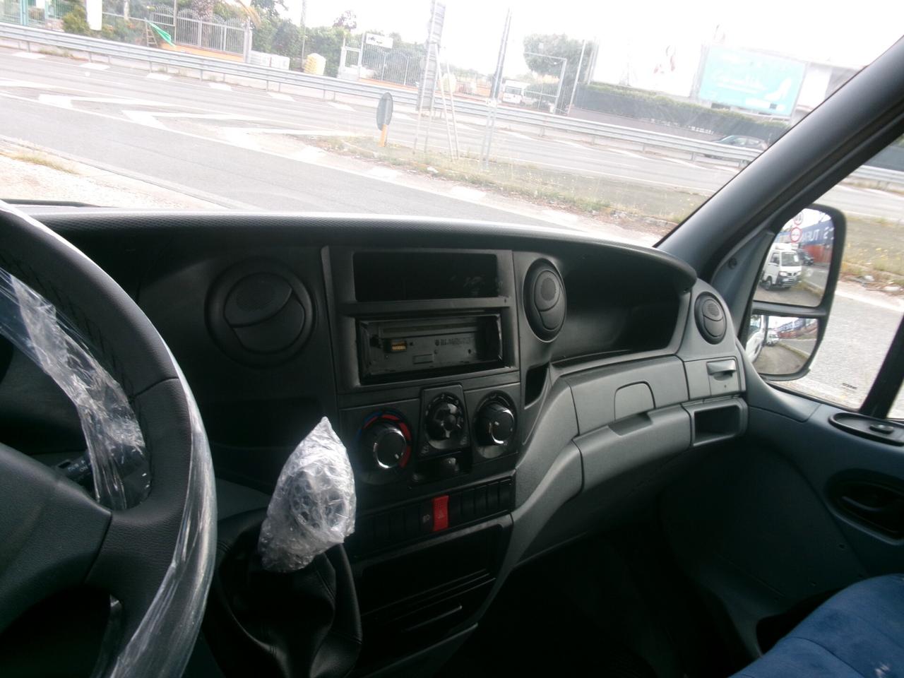 Iveco Daily 35C15 3000 150CV 200000 KM DOPPIA CABINA 7P RIBALTABILE TRILATERALE
