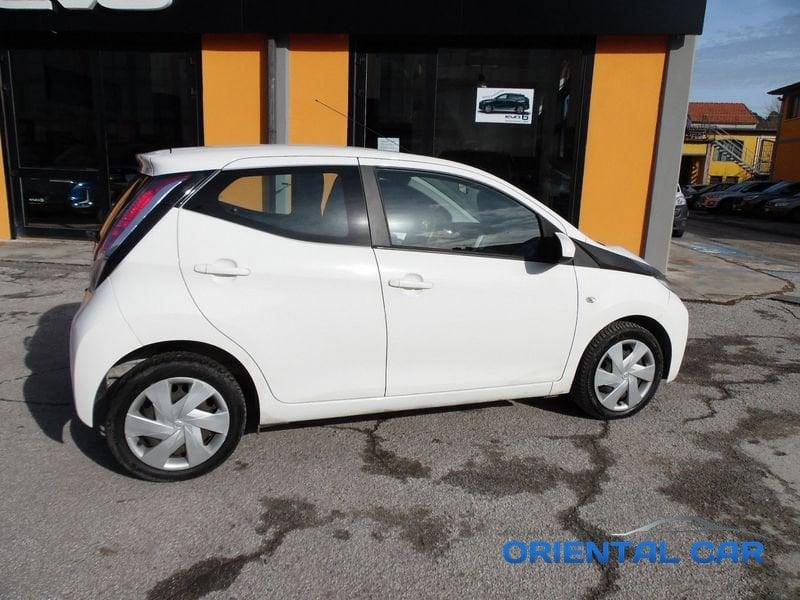 Toyota Aygo 1.0 VVT-i x-cool