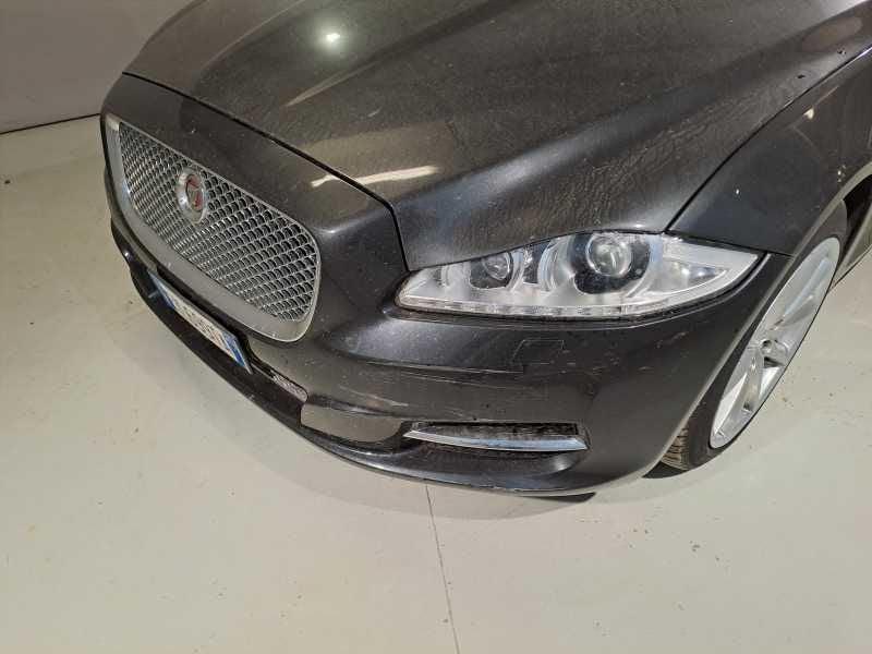 Jaguar XJ 3.0d V6 Portfolio auto my13