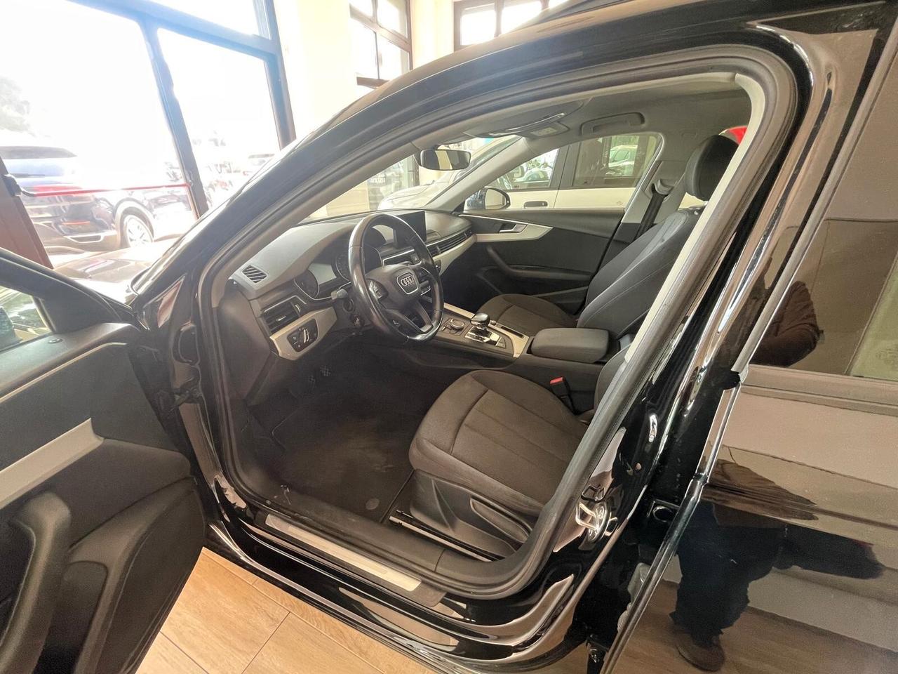 Audi A4 2.0 TDI 150 CV ultra S tronic Business Sport