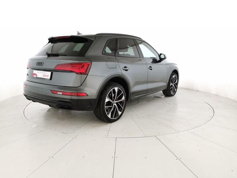 Audi Q5 40 2.0 tdi mhev 12V S line quattro s-tronic