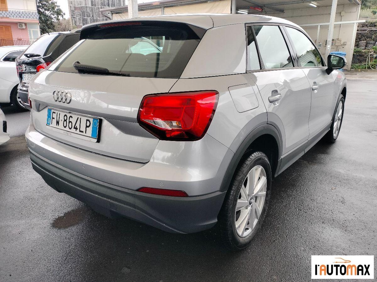 AUDI - Q2 30 1.0 tfsi Business
