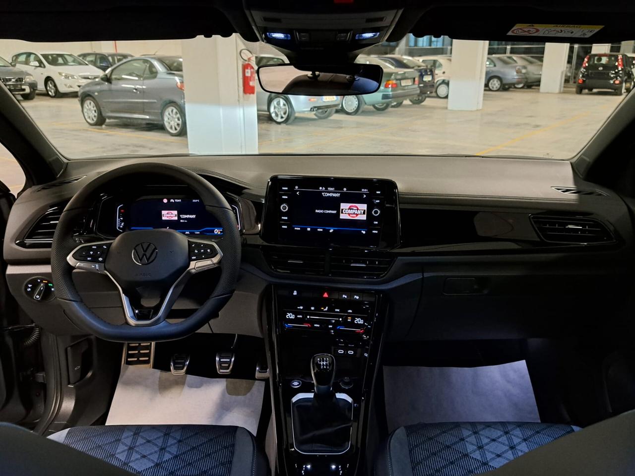 Volkswagen T-Roc 1.5 TSI 150CV R-Line Plus OPACA Km.0