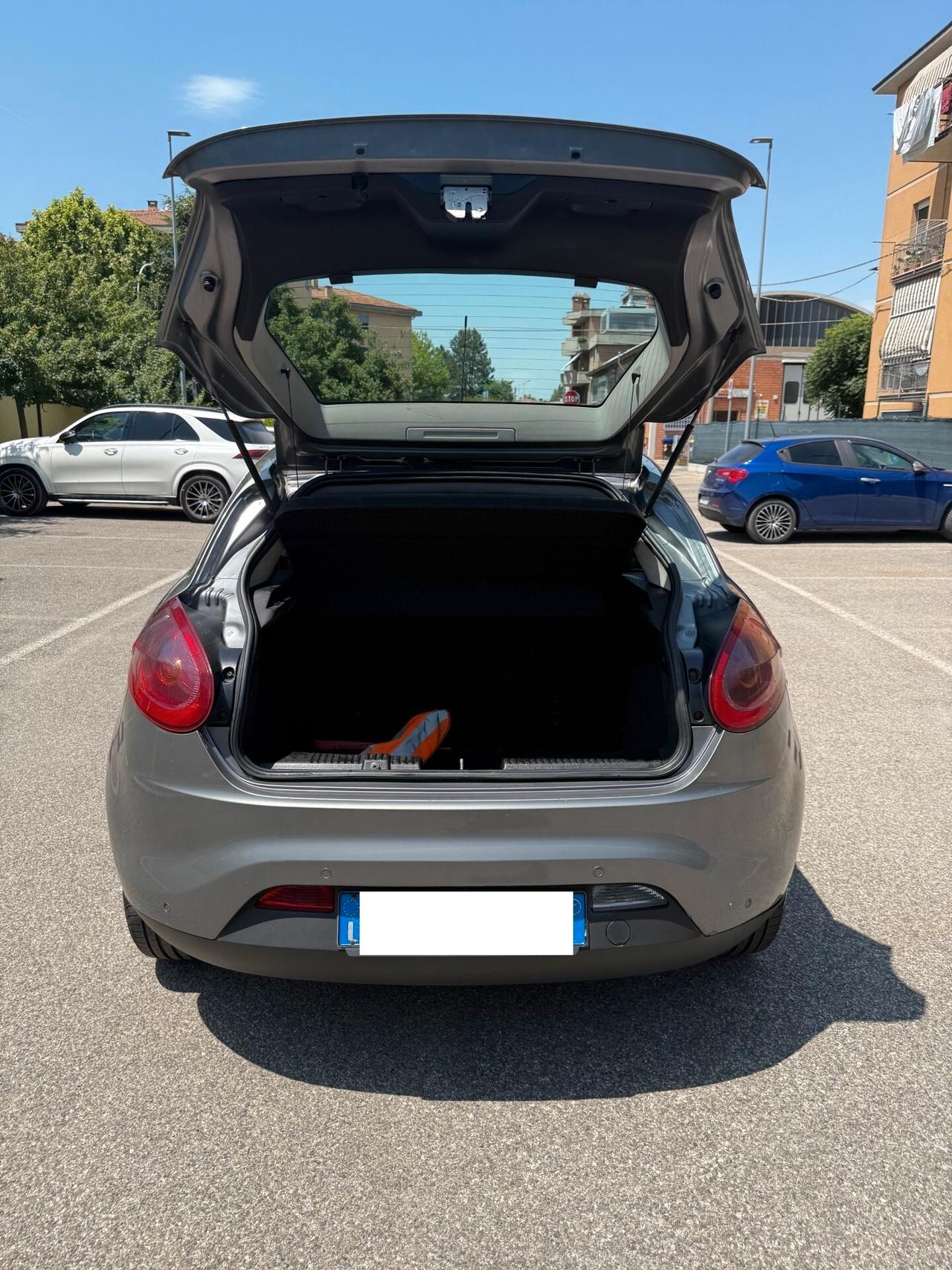 Fiat Bravo 1.6 MJT - 12 MESI DI GARANZIA -
