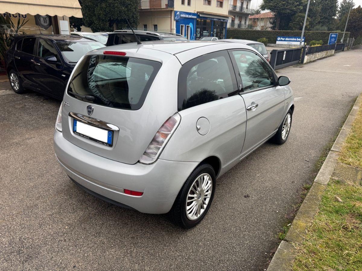 LANCIA - Ypsilon - 1.2 Argento