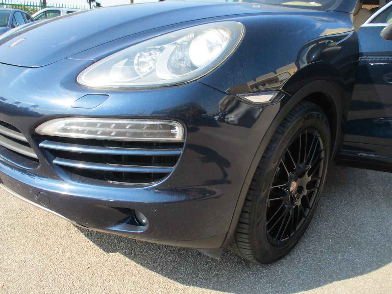 Porsche Cayenne CAYENNE 3000 V6 TDI E5 PELLE/NAVI/TETTO/PDC/XENON